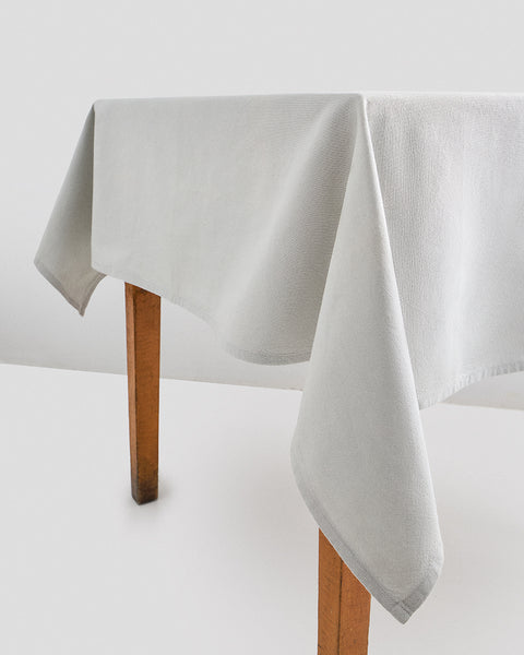 Γκρι Τραπεζομάντηλο Ναπερόν 130x130cm Gilda