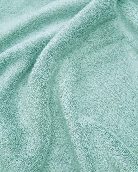 Cotton Towel with Wide 3D Piqué Border Capital 700gsm