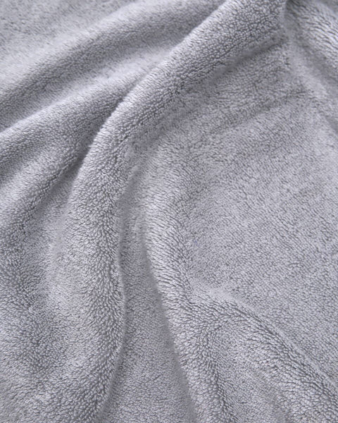 Cotton Towel with Wide 3D Piqué Border Capital 700gsm