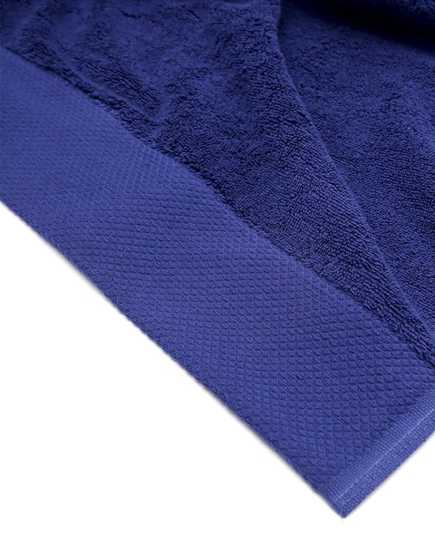 Cotton Towel with Wide 3D Piqué Border Capital 700gsm